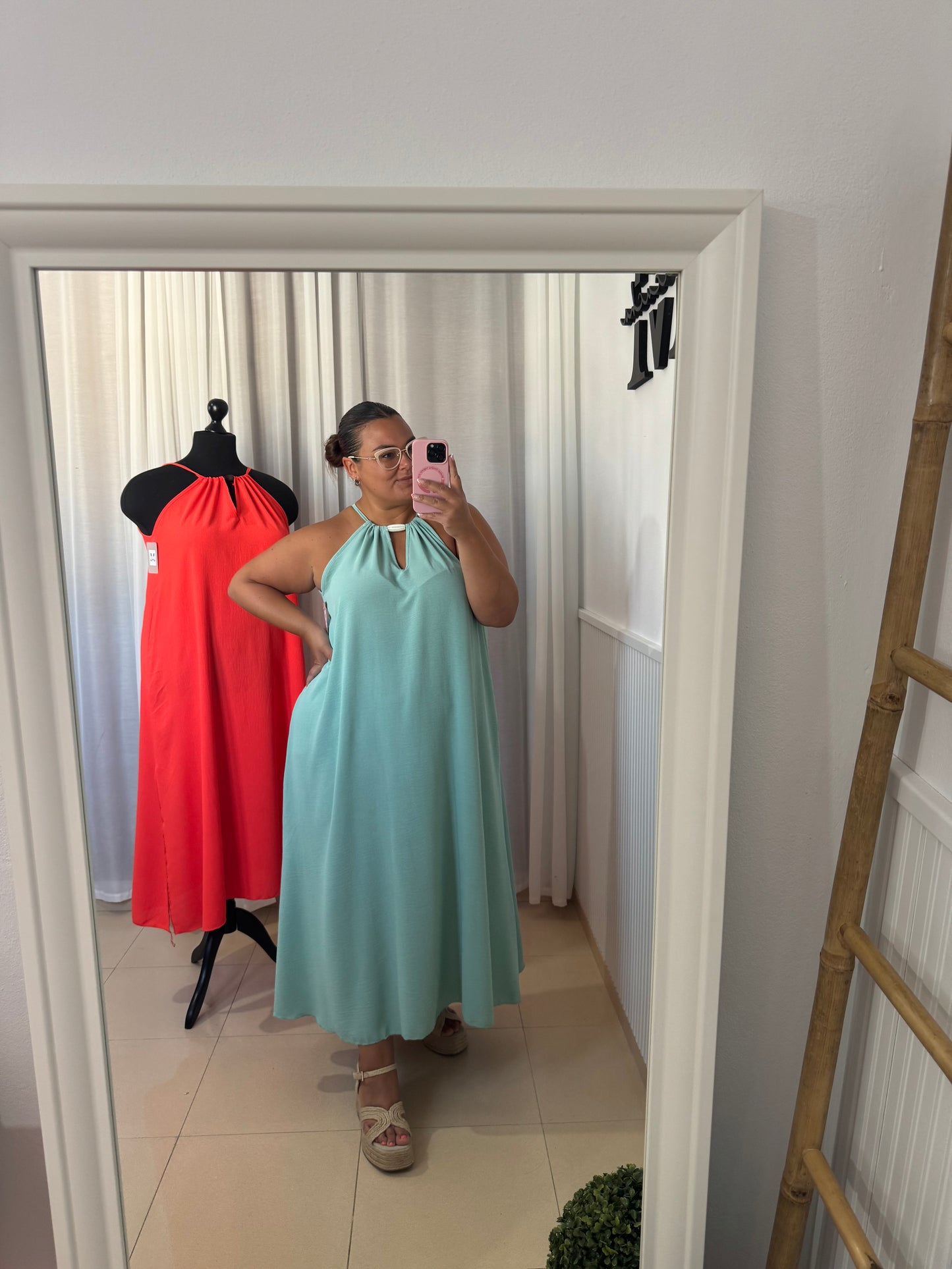 VESTIDO HALTER