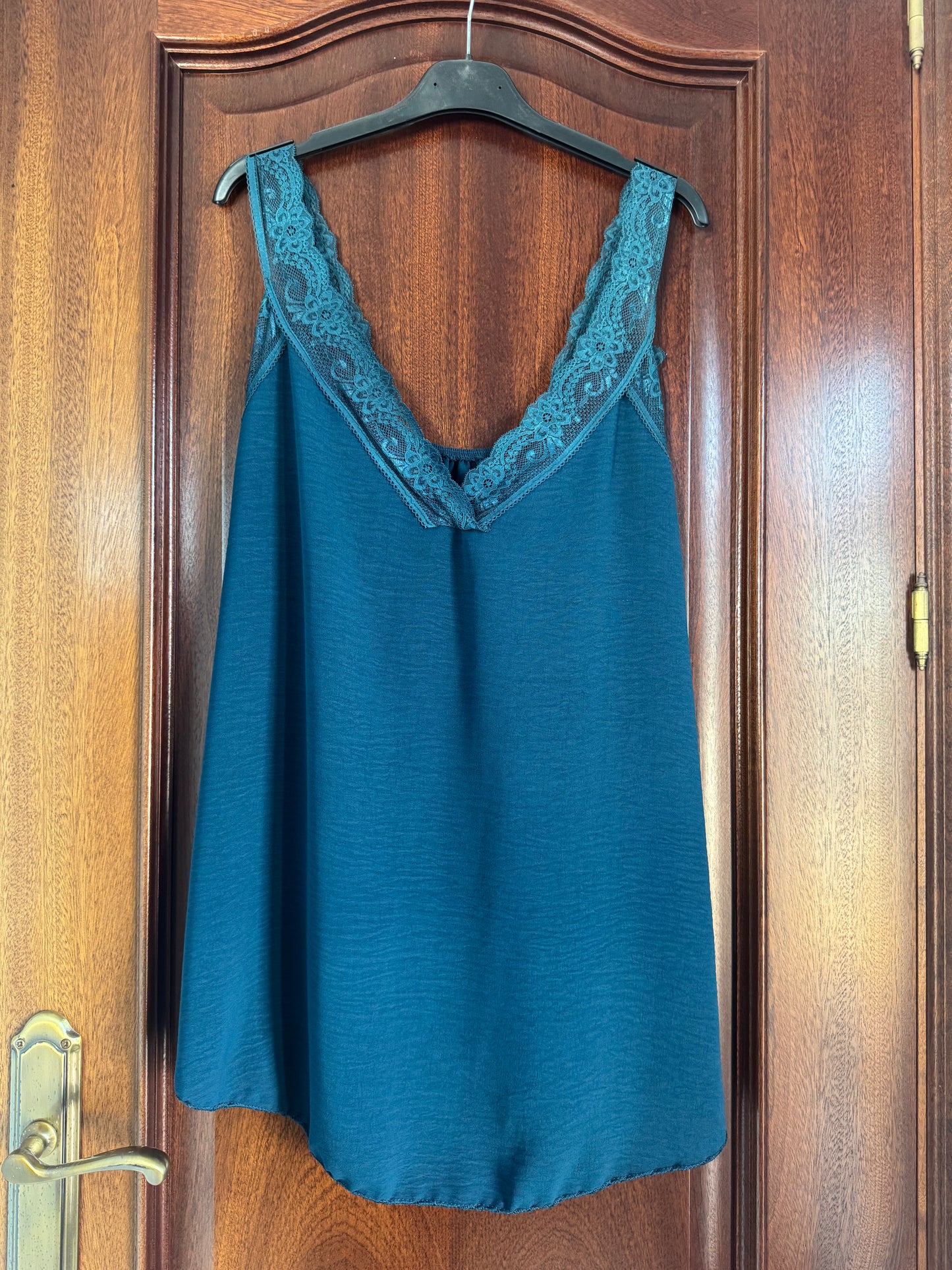 CAMISA LENCERA TIRANTES