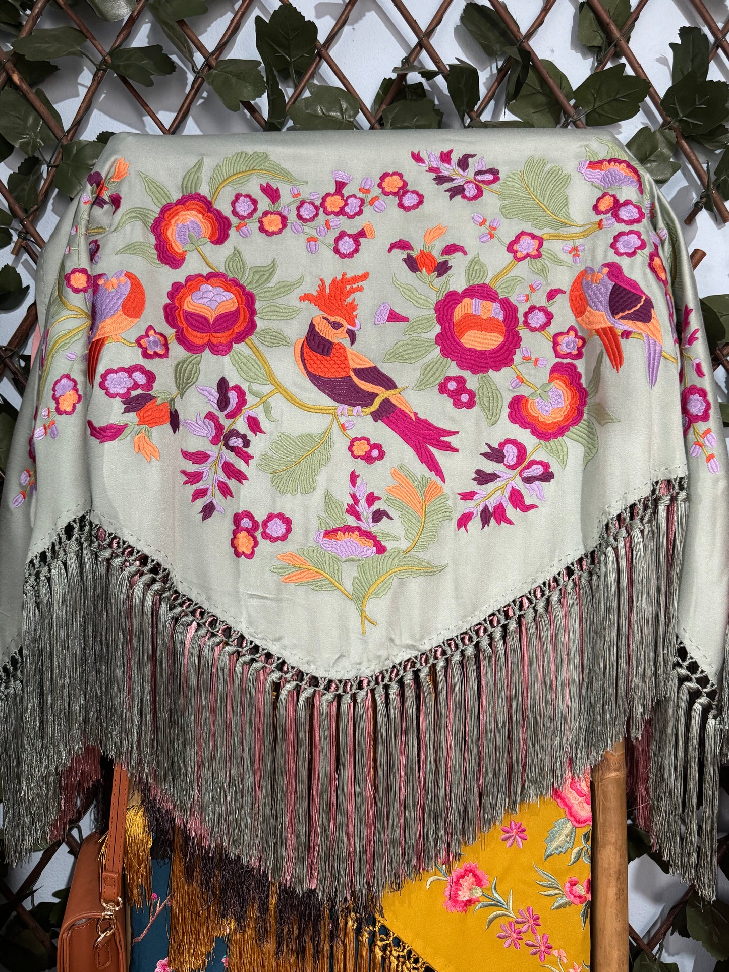 MANTONCILLO DE FLAMENCA