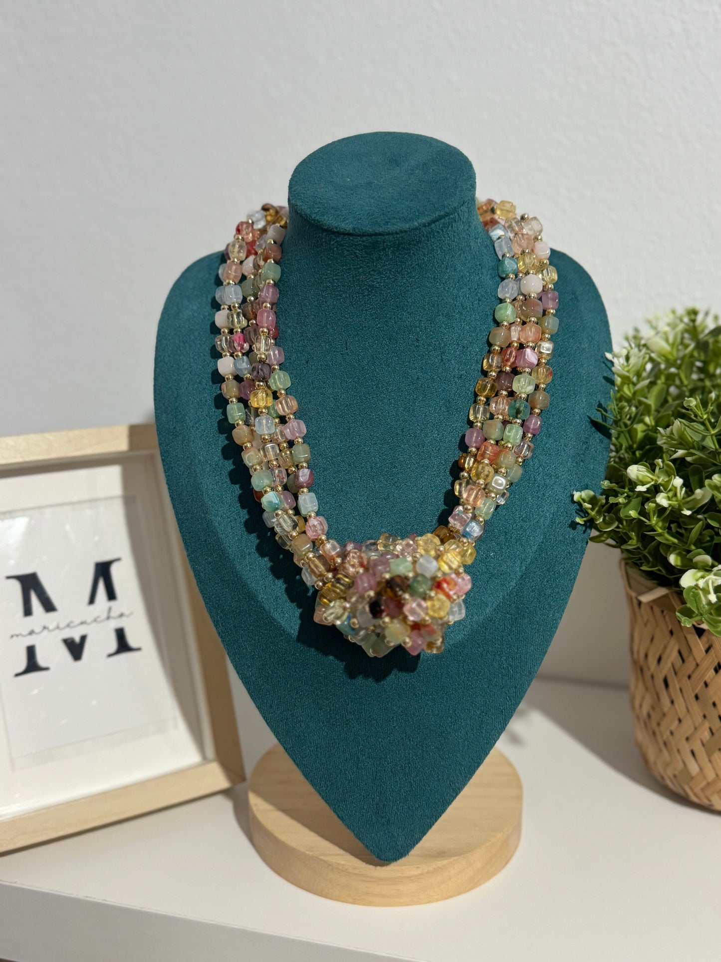 Collar Colores Nudo